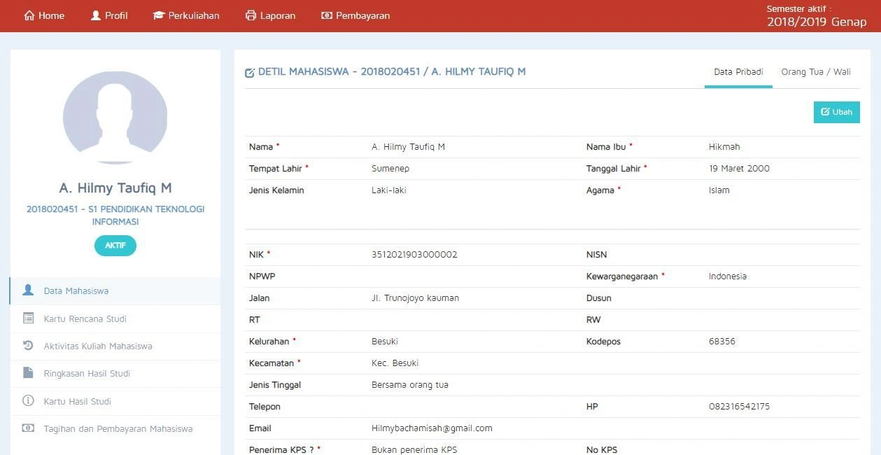 Gambar 2.1 — Profil Data Mahasiswa