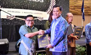 Universitas IGM Raih Peringkat 1 Kategori Karya Ilmiah LLDIKTI II Awards 2024 di Lampung