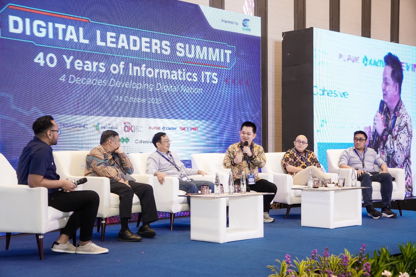 Empat Dekade Mengukir Bangsa Digital: Teknik Informatika ITS Gelar Digital Leaders Summit, Perkuat Ekosistem Talenta Digital dari Kampus ke Industri