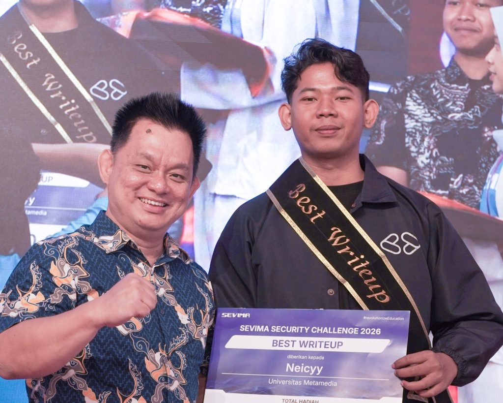 CEO SEVIMA Sugianto Halim bersama Peraih Best Writeup